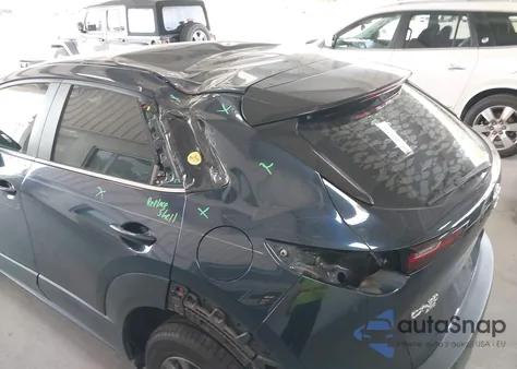 2020 Mazda Cx-30 z USA, uszkodzony, nr VIN 3MVDMBBLXLM124639